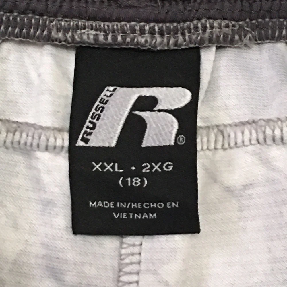 Russell Athletic Shorts - Picture 5 of 6